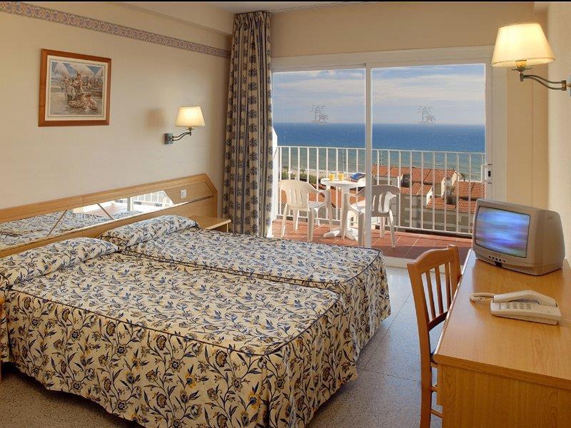 Hotel Checkin Catalonia Calella Exteriér fotografie
